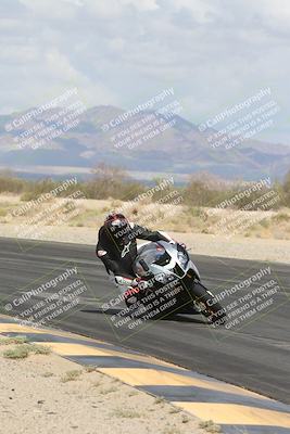 media/May-05-2025-Moto Forza (Mon) [[3c1838c5e5]]/2-B Group/Session 2 (Turn 7 Inside)/